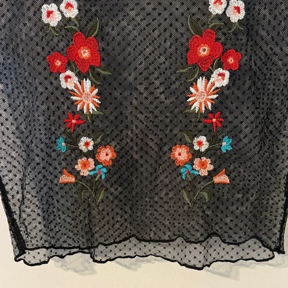 Forever 21 Black Sheer Crop Top with Floral Embroidery - Picture 6 of 6